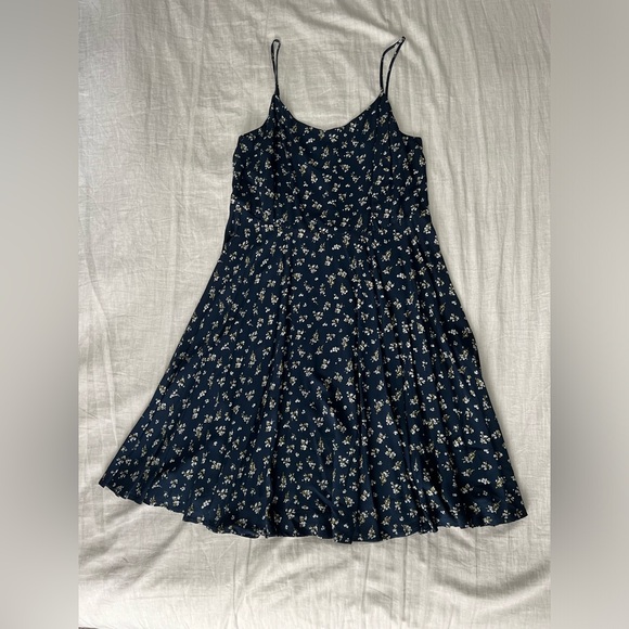 NWOT Old Navy Fit and Flare Floral Dress - Picture 1 of 7